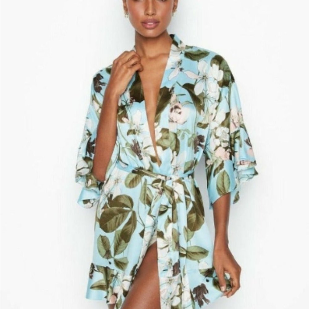 Rare Floral‎ Flounce Satin Robe Kimono Victoria's Secret Medium /Large